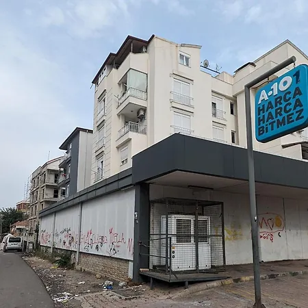 Fully Equipped 3 Bed Apartment *